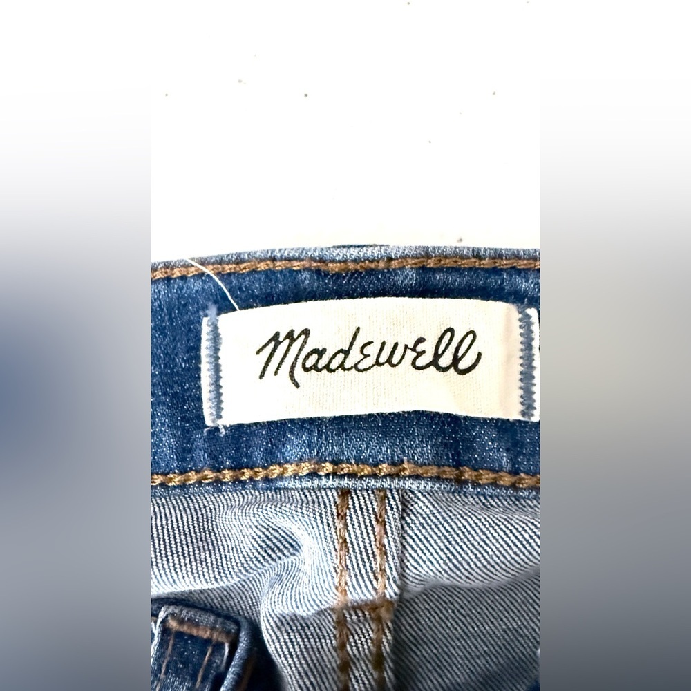 Madewell Cali Demi-Boot Button Fly Stretch Mid Rise Ankle Length Jeans Size 26 - Picture 9 of 15